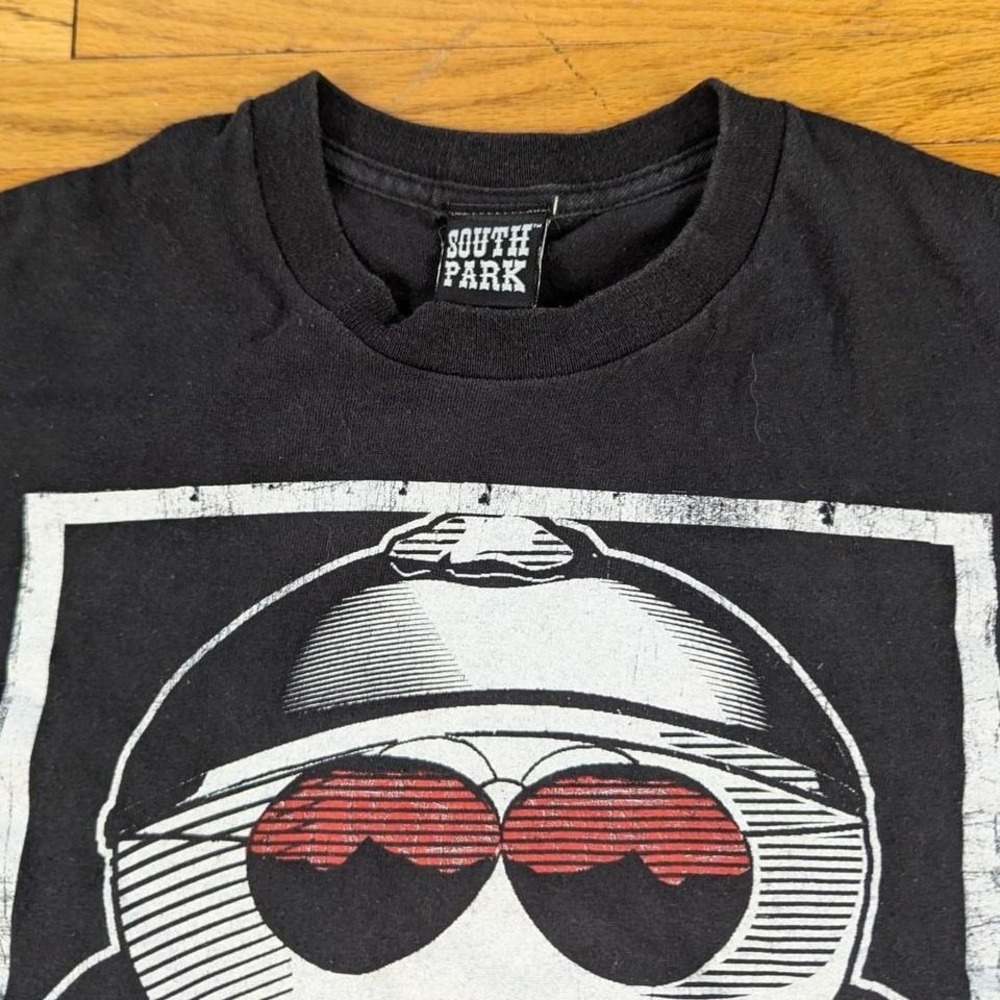 South Park "Respect My Authority" Cartman Graphic T-Shirt - Size Large - Picture 4 of 6